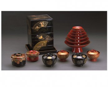 Lacquerware what_photo01-ok.jpg