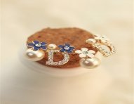 cod.251-earring.jpg