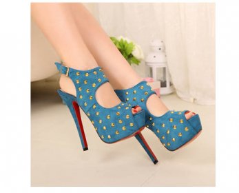 Sandals 38.jpg