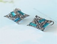 cod.243-earring.jpg