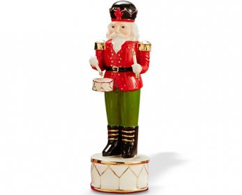 Christmas Figurines 851573_wHR-ok.jpg